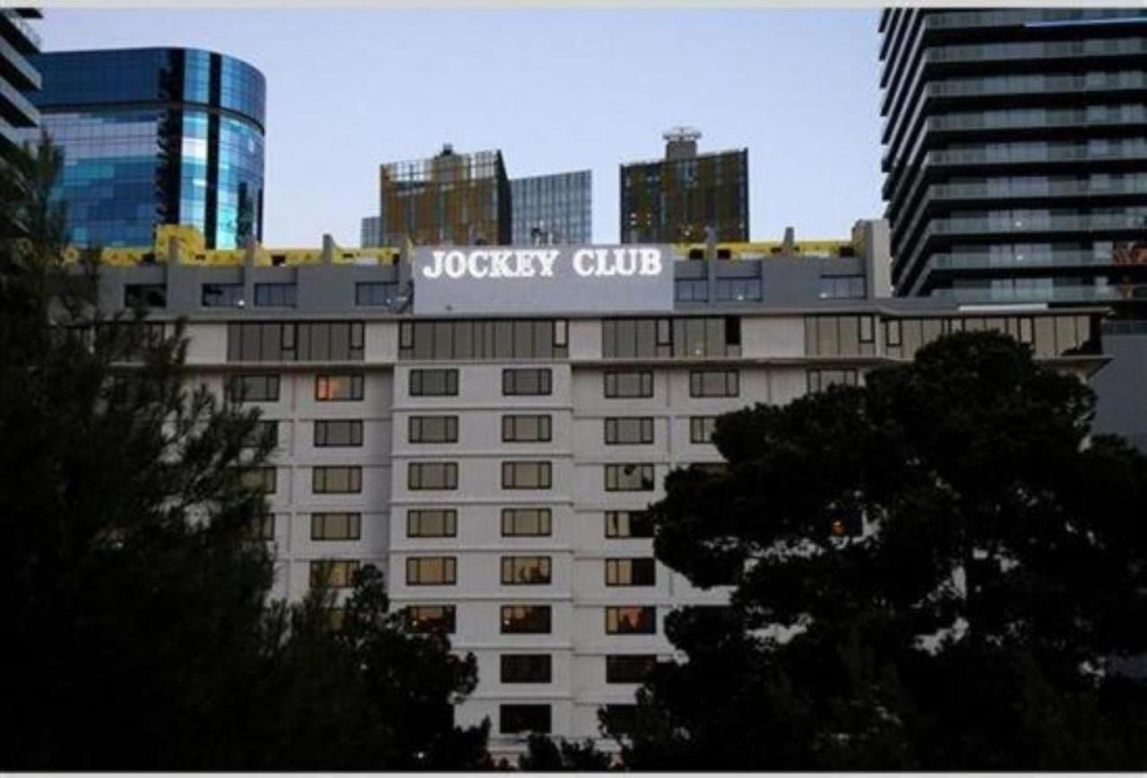 Getaways At The Jockey Club Aparthotel Лас Вегас Екстериор снимка
